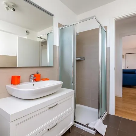 Modern Apt With Terrace, Wifi & Ac Milan Exterior photo