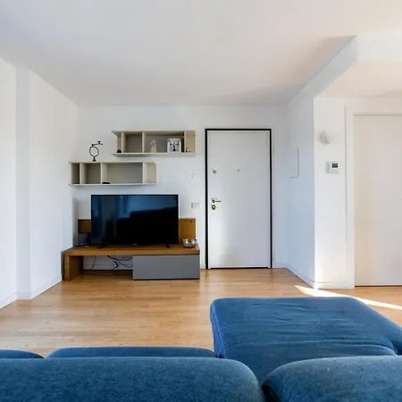 Modern Apt With Terrace, Wifi & Ac Milan Exterior photo